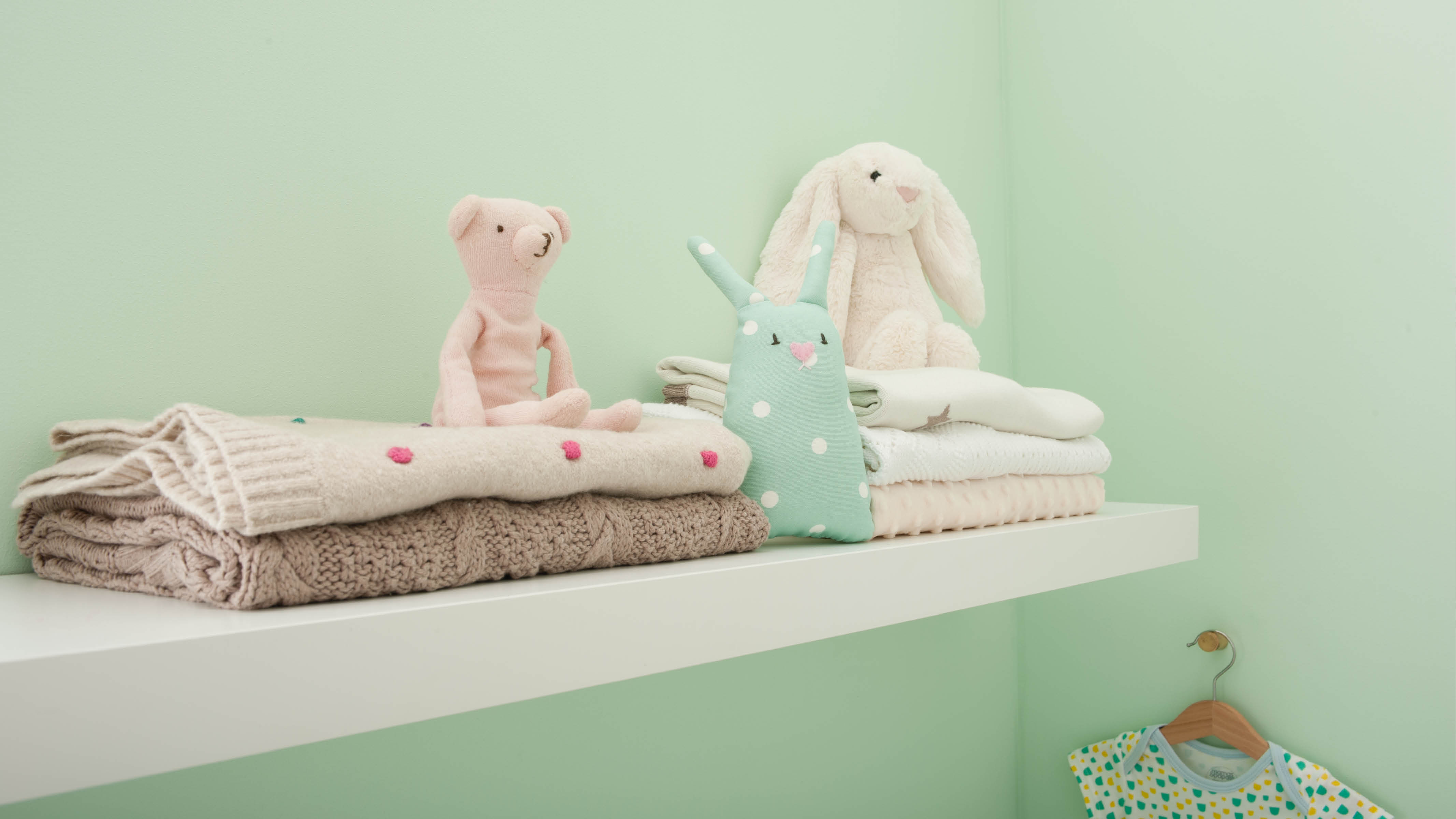Ide Kamar Bayi Yang Menenangkan Untuk Membantu Bayi Anda Tidur Dulux